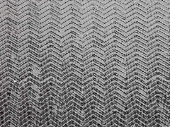 130cm CHEVRON SEQ TULLE